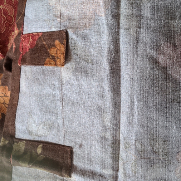 Pier 1 brown floral curtain panel - Picture 4 of 4